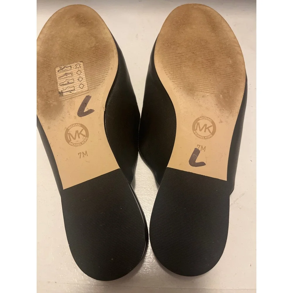 Michael Kors preowned good